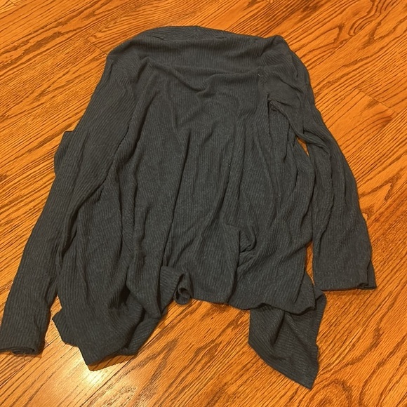 Bobeau Woman’s Blue Cardigan Size L - Picture 4 of 5